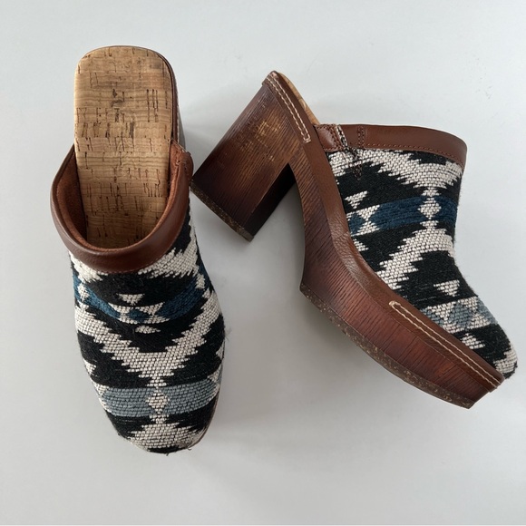 Kork-Ease Korks Lori Clog Mule Geometric Print Aztec Southwestern Boho size 7 - Picture 5 of 15